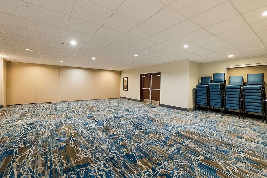 Best Western Douglas Inn & Suites Facilities photo