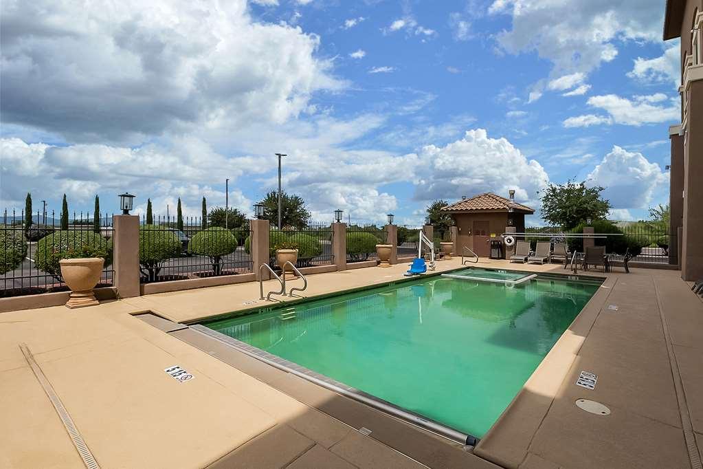 Best Western Douglas Inn & Suites Facilities photo